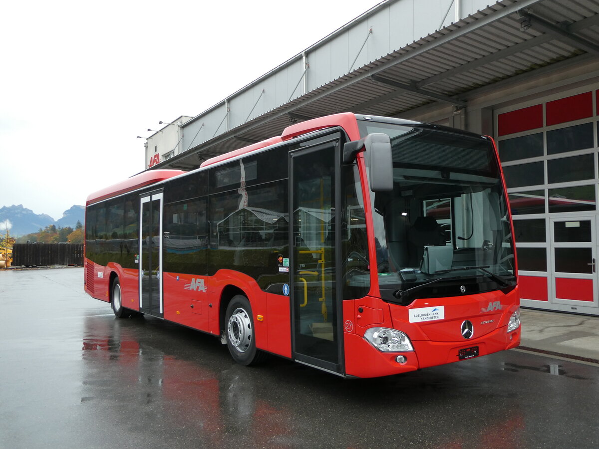 (241'660) - AFA Adelboden - Nr. 27 - Mercedes am 21. Oktober 2022 in Frutigen, Garage