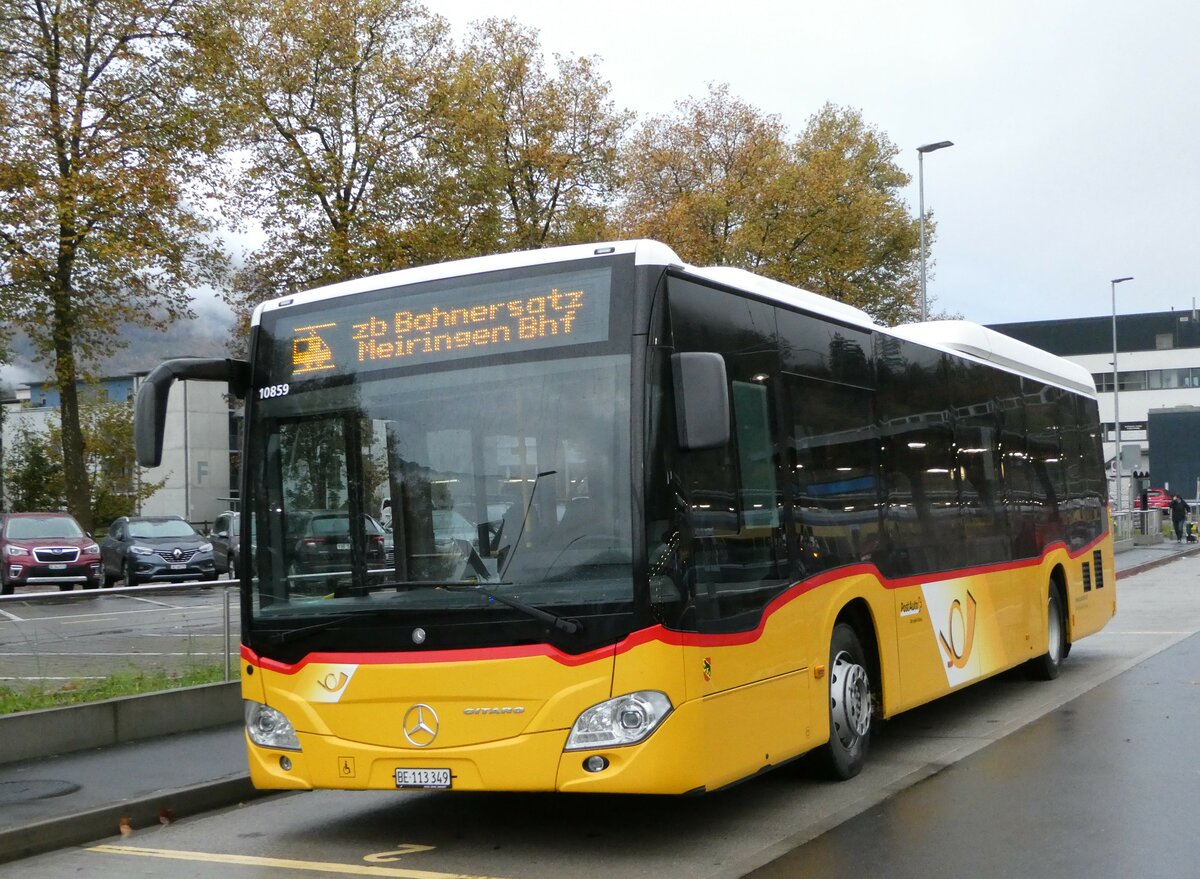 (241'683) - Flck, Brienz - Nr. 5/BE 113'349 - Mercedes am 22. Oktober 2022 beim Bahnhof Interlaken Ost