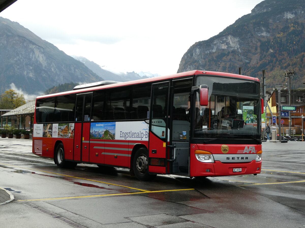 (241'686) - AFA Adelboden - Nr. 24/BE 26'701 - Setra am 22. Oktober 2022 in Meiringen, Postautostation (Einsatz: PostAuto fr Engstlenalp-Bus)