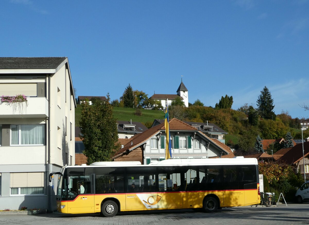 (241'878) - Engeloch, Riggisberg - Nr. 4/BE 520'404 - Mercedes am 28. Oktober 2022 in Riggisberg, Post