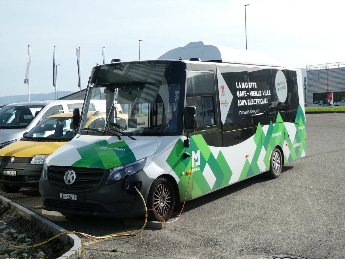 (241'947) - CarPostal Ouest - JU 63'619 - K-Bus am 29. Oktober 2022 in Develier, Garage Steulet