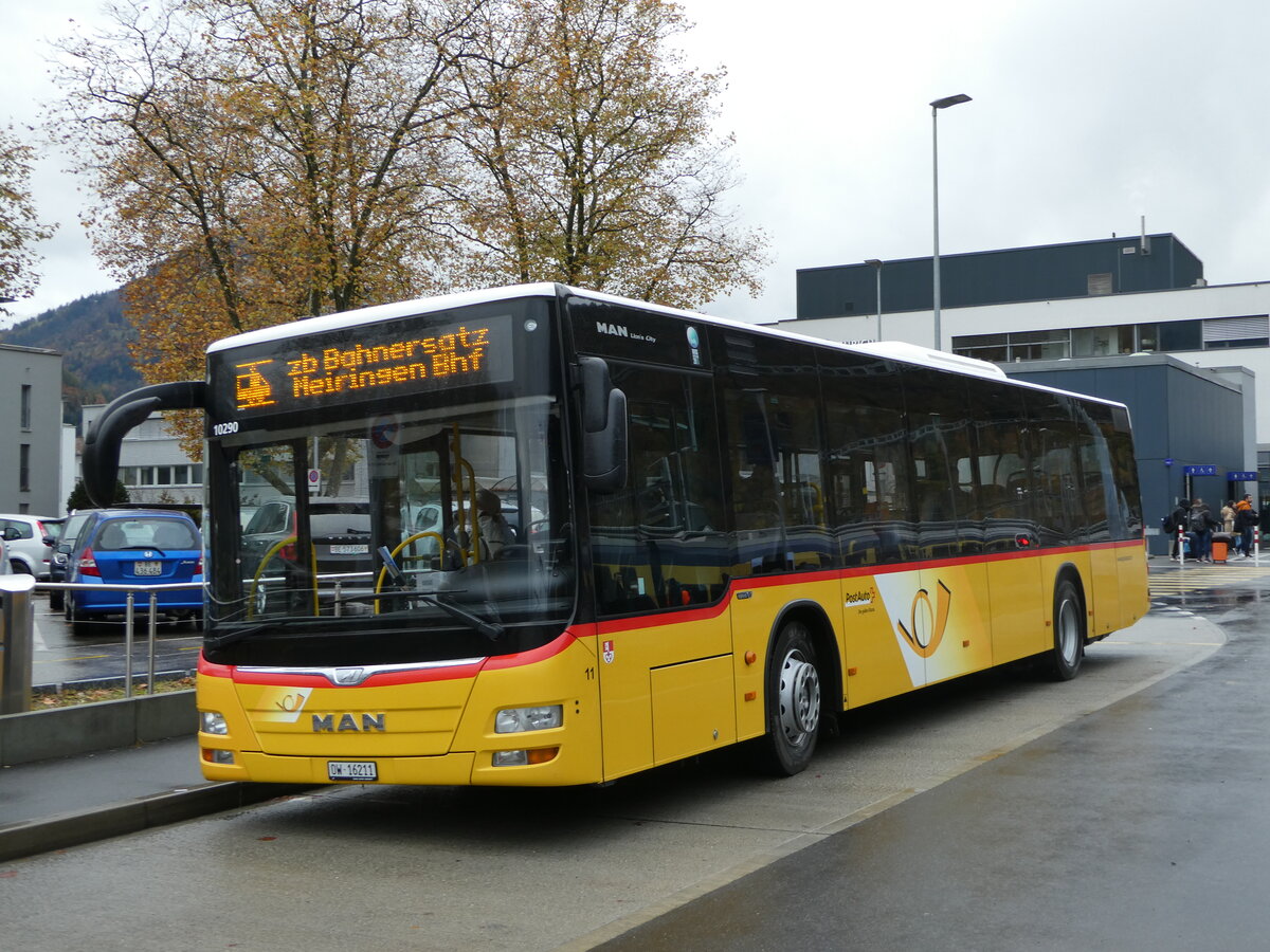 (242'123) - PostAuto Zentralschweiz - Nr. 11/OW 16'211 - MAN (ex Mattli, Wassen) am 5. November 2022 beim Bahnhof Interlaken Ost