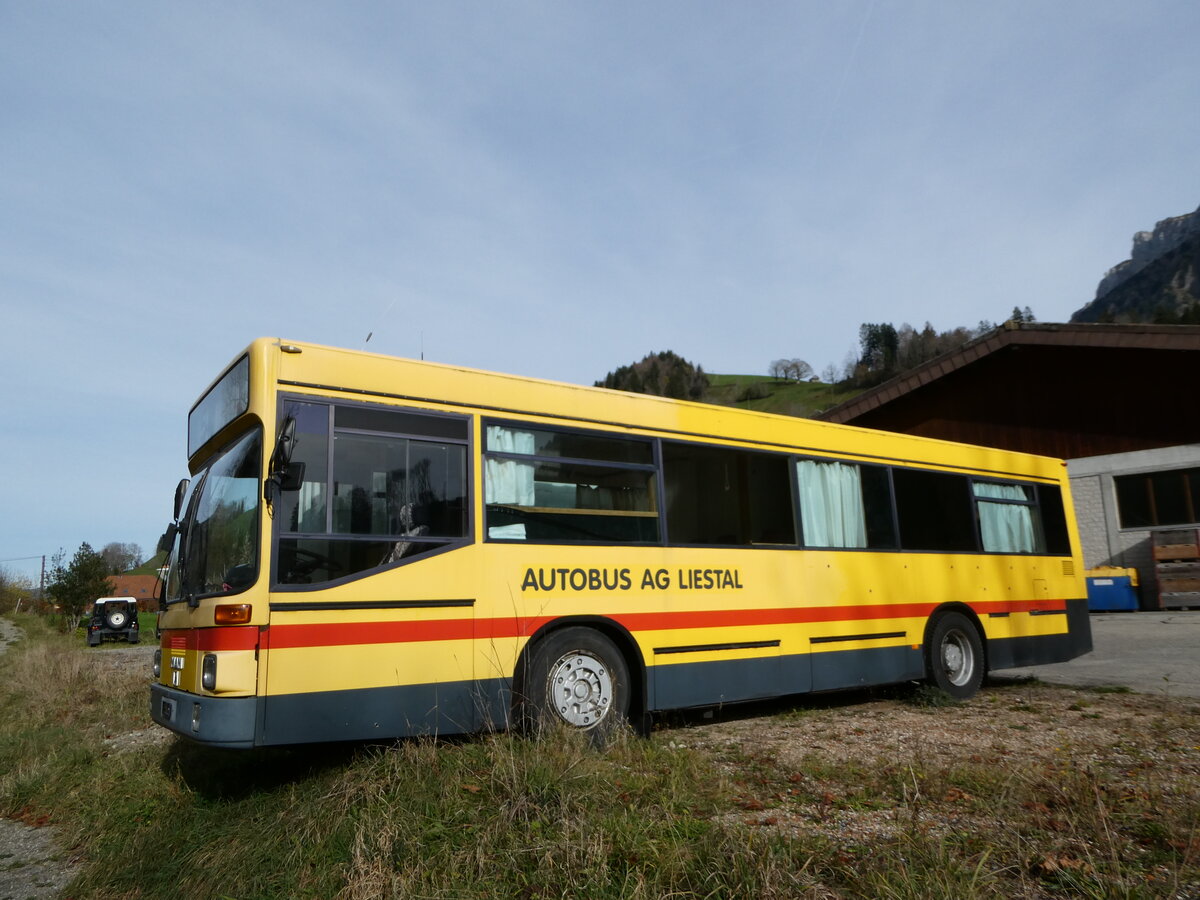 (242'207) - Rttimann, Ballwil - Nr. 1 - MAN/Gppel (ex BSF Hochdorf Nr. 301; ex BSF Hochdorf Nr. 1; ex AAGL Liestal Nr. 51) am 11. November 2022 in Flhli, Alte Gemeindestrasse