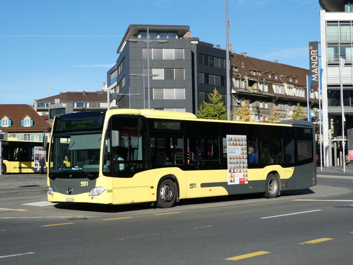 (242'254) - STI Thun - Nr. 180/BE 752'180 - Mercedes am 7. November 2022 beim Bahnhof Thun