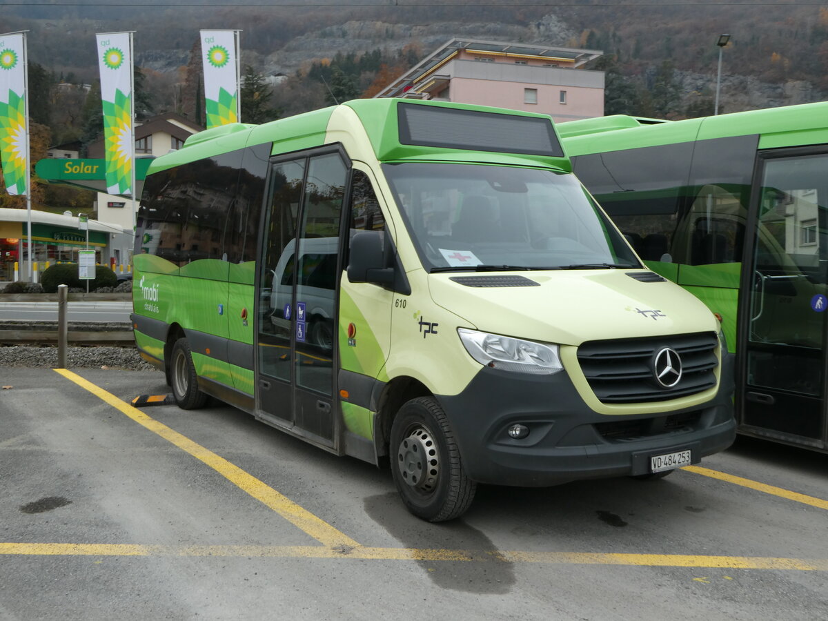 (243'445) - TPC Aigle - Nr. 610/VD 484'253 - Mercedes/ProBus am 3. Dezember 2022 in Monthey, Garage