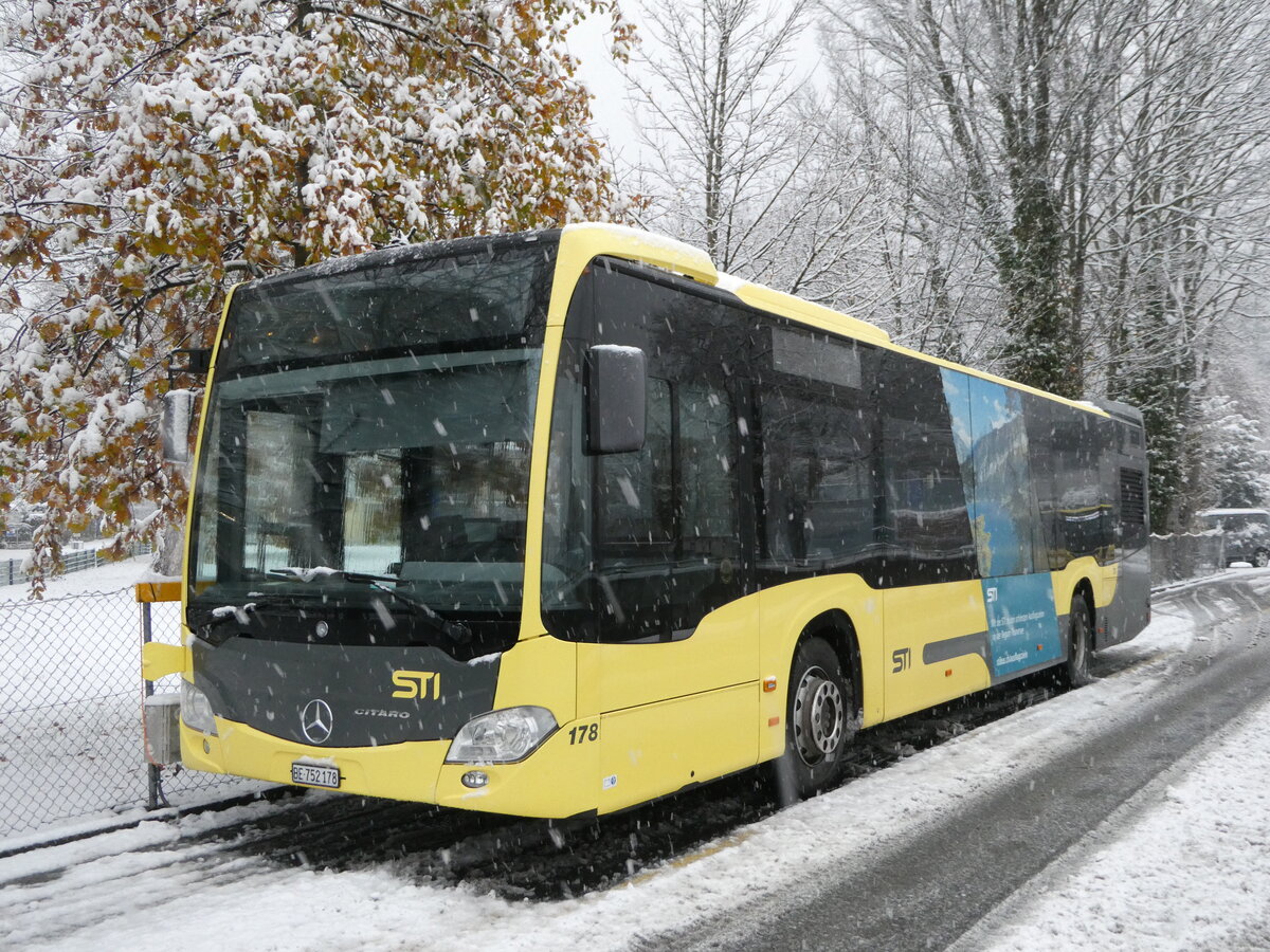 (243'678) - STI Thun - Nr. 178/BE 752'178 - Mercedes am 9. Dezember 2022 bei der Schifflndte Thun