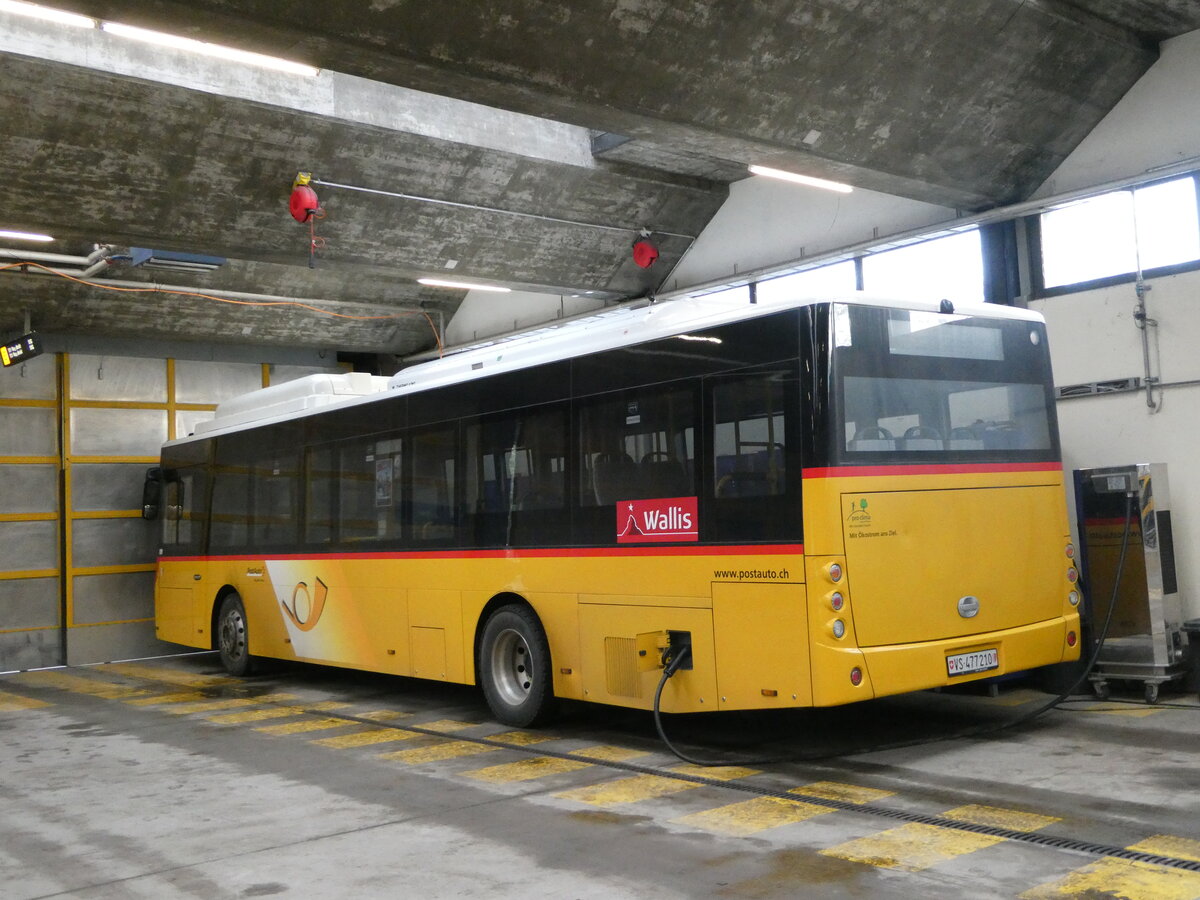 (244'338) - PostAuto Wallis - VS 477'210/PID 10'838 - Ebusco am 1. Januar 2023 in Saas-Fee, Busterminal