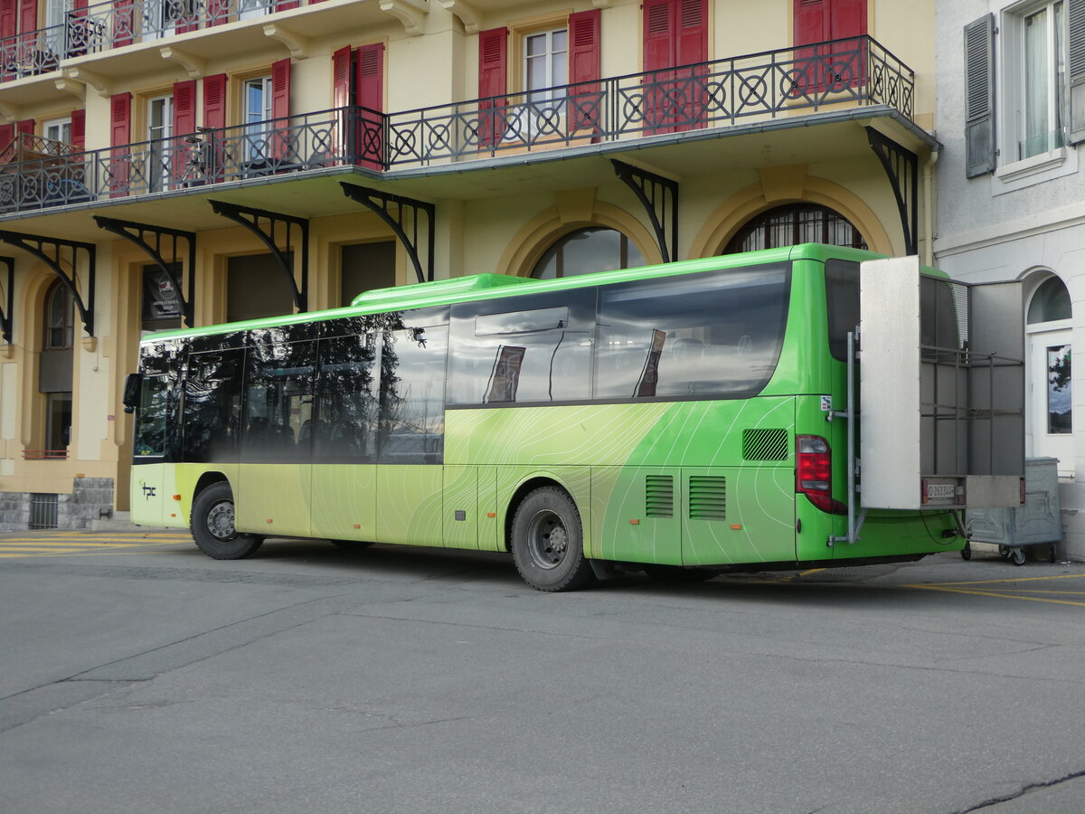 (244'390) - TPC Aigle - Nr. 31/VD 263'344 - Setra (ex Volnbusz, H-Budapest) am 2. Januar 2023 beim Bahnhof Leysin-Feydey