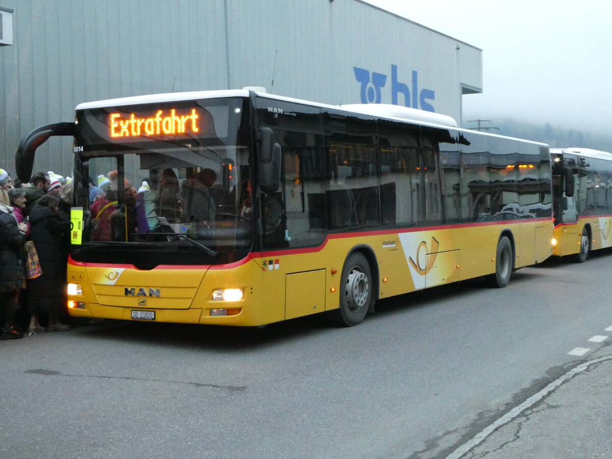 (244'509) - Steiner, Messen - SO 21'820/PID 5014 - MAN am 7. Januar 2023 beim Bahnhof Frutigen