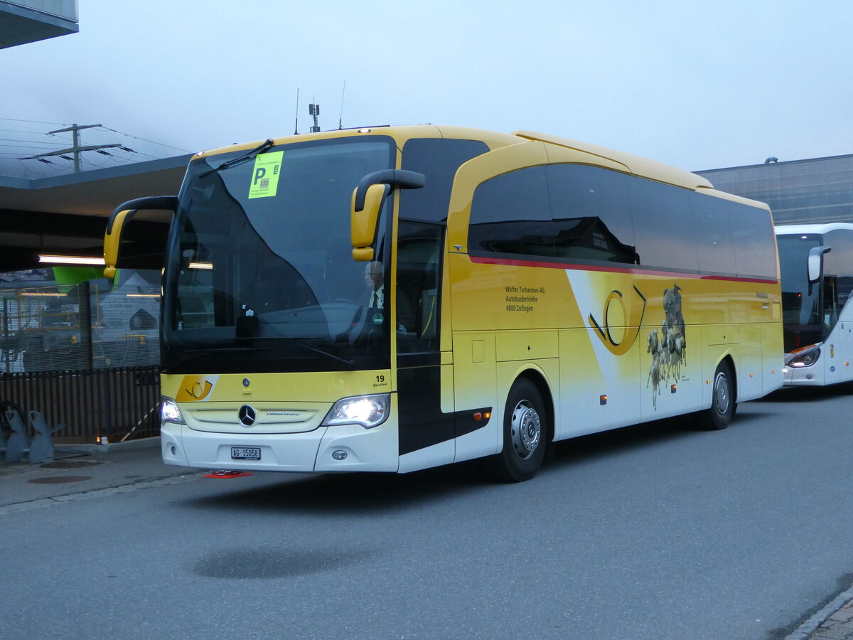 (244'535) - Tschannen, Zofingen - Nr. 19/AG 15'058 - Mercedes am 7. Januar 2023 beim Bahnhof Frutigen