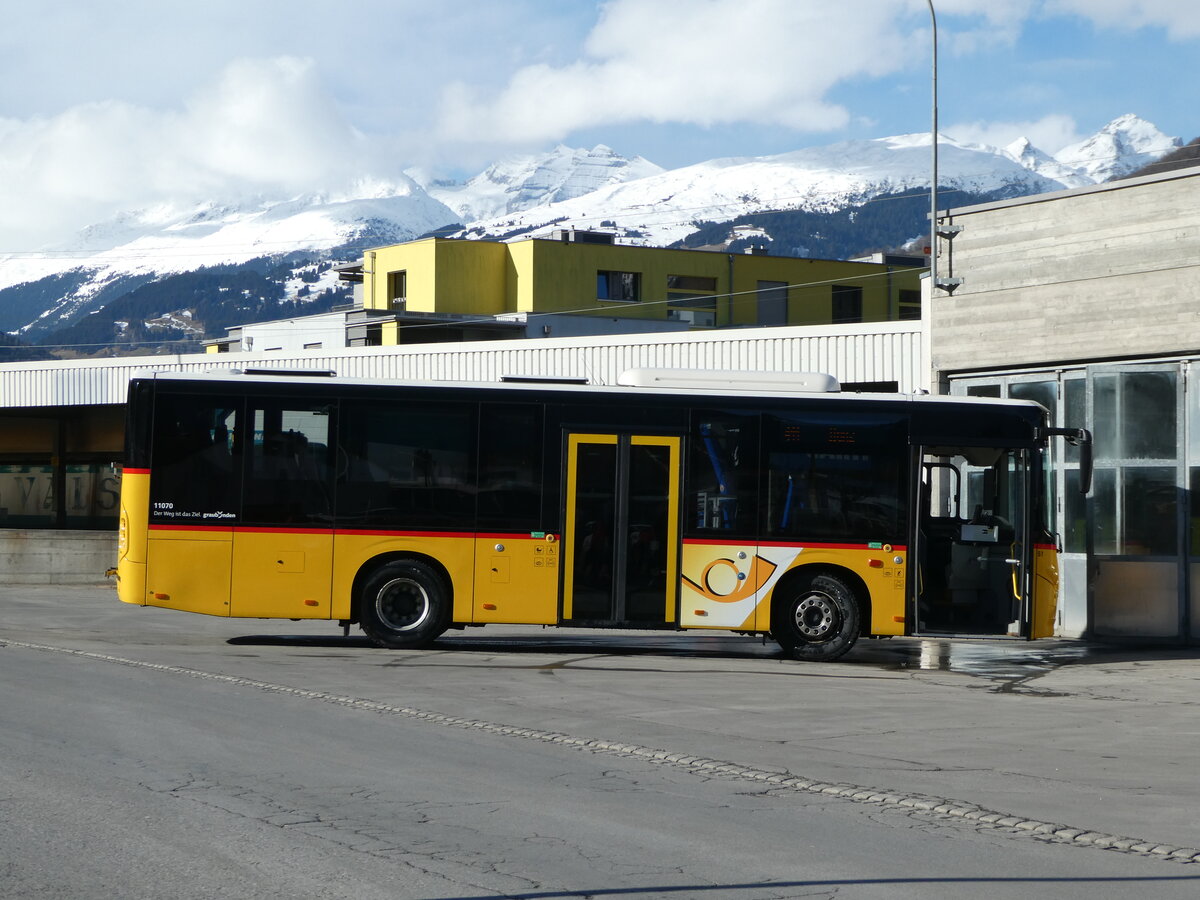 (245'122) - PostAuto Graubnden - Nr. 51/GR 150'540/PID 11'070 - Volvo (ex Buchli, Versam) am 18. Januar 2023 in Ilanz, Garage