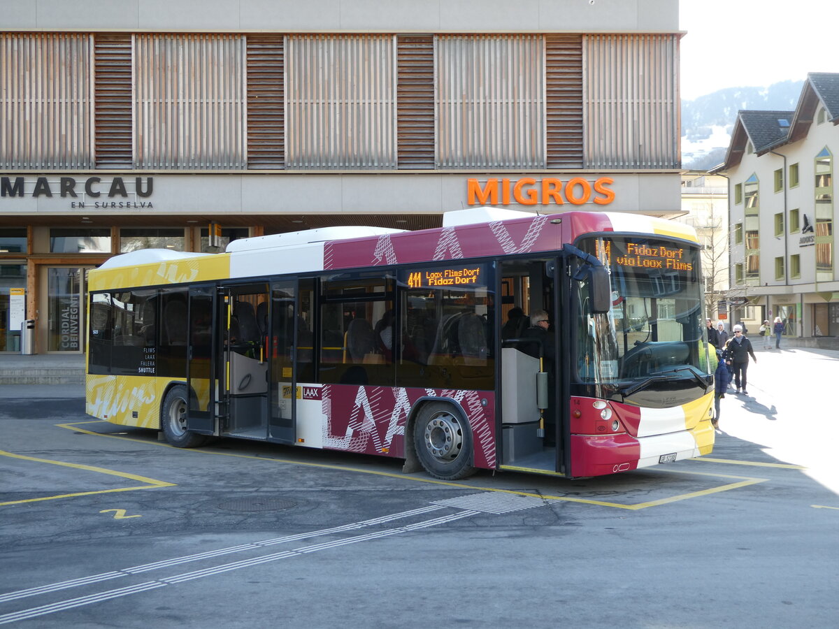 (245'143) - PostAuto Graubnden - Nr. 14/GR 52'188/PID 5025 - Scania/Hess (ex Stuppan, Flims) am 18. Januar 2023 beim Bahnhof Ilanz