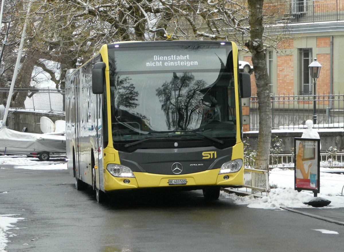 (245'447) - STI Thun - Nr. 500/BE 403'500 - Mercedes am 28. Januar 2023 in Oberhofen, Dorf