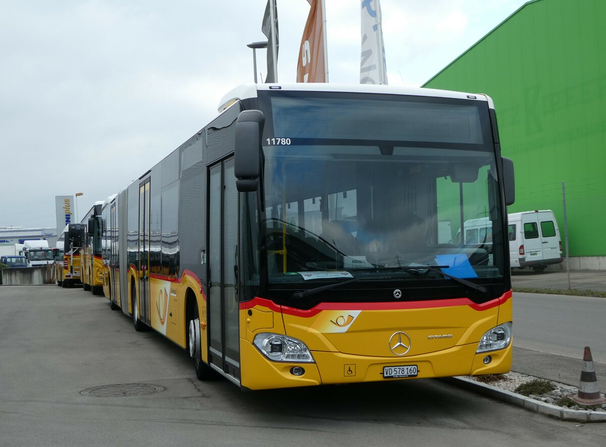 (245'471) - CarPostal Ouest - VD 578'160/PID 11'780 - Mercedes am 28. Januar 2023 in Kerzers, Interbus