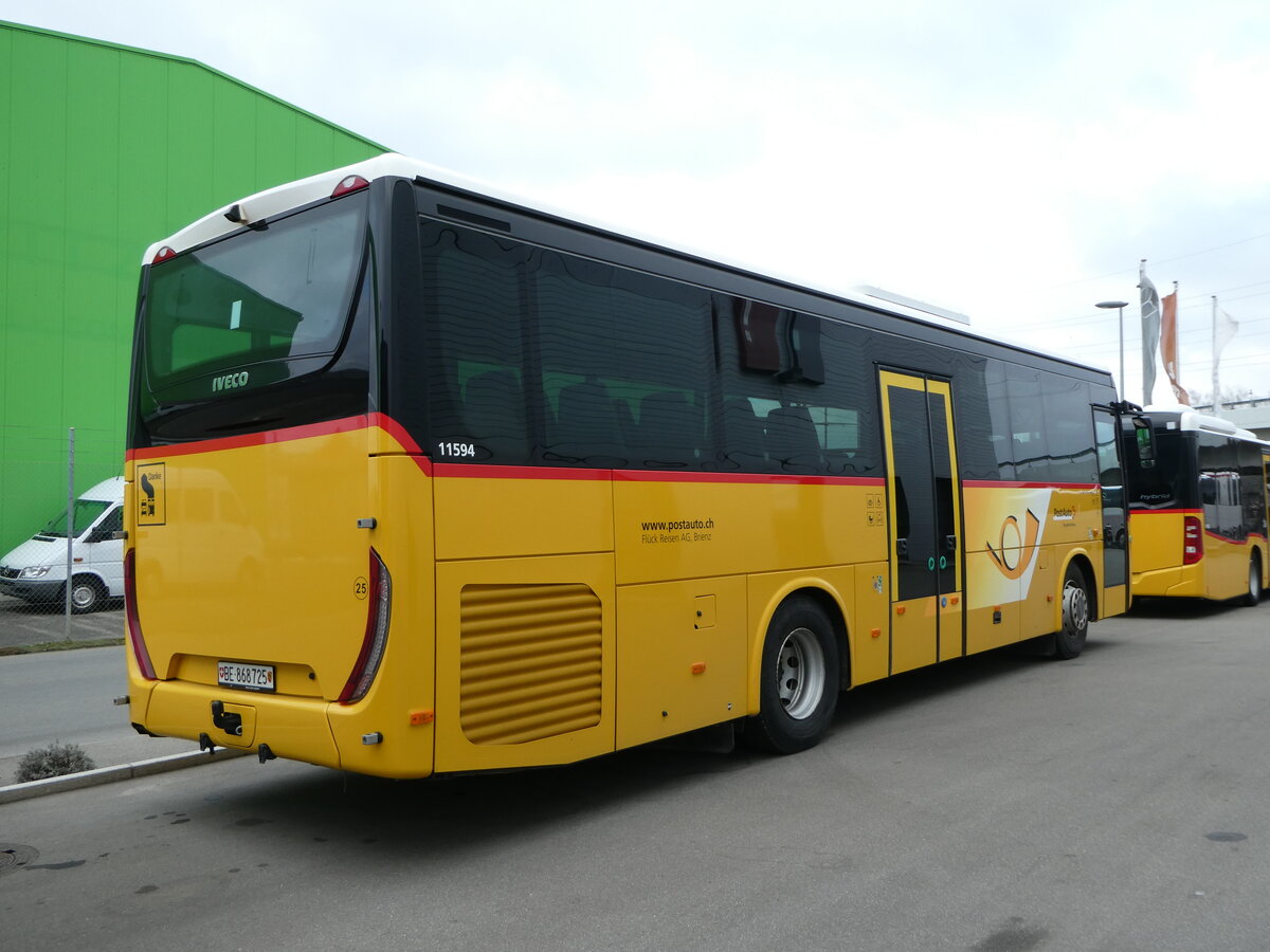 (245'475) - Flck, Brienz - Nr. 25/BE 868'725/PID 11'594 - Iveco am 28. Januar 2023 in Kerzers, Interbus