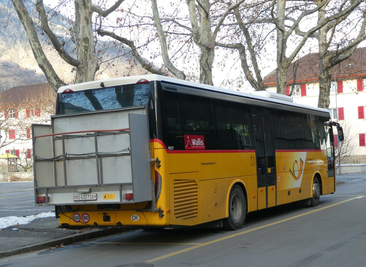 (245'615) - PostAuto Wallis - VS 432'710/PID 10'277 - Iveco am 31. Januar 2023 in Brig, Garage 