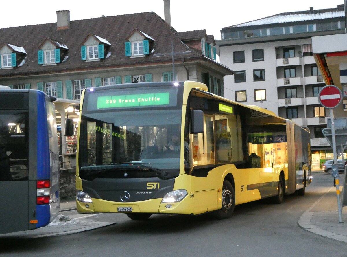 (245'622) - STI Thun - Nr. 161/BE 752'161 - Mercedes am 31. Januar 2023 beim Bahnhof Thun