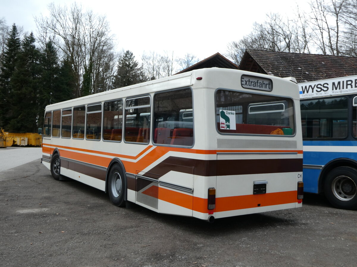 (246'664) - Wegmller, Mnsingen - FBW/R&J (ex Bamert, Wollerau) am 26. Februar 2023 in Oberburg, Ziegelgut