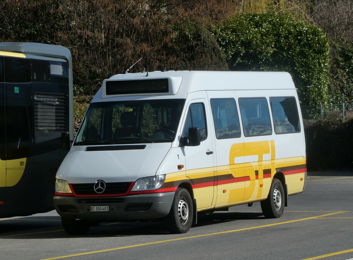 (247'285) - STI Thun - Nr. 1/BE 300'401 - Mercedes am 16. Mrz 2023 bei der Schifflndte Thun