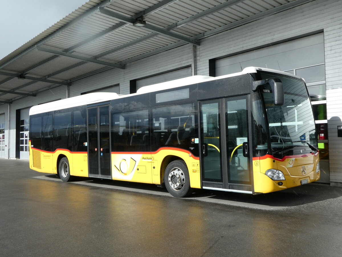 (247'716) - Flck, Brienz - Nr. 4/BE 517'311/PID 10'858 - Mercedes am 25. Mrz 2023 in Kerzers, Interbus