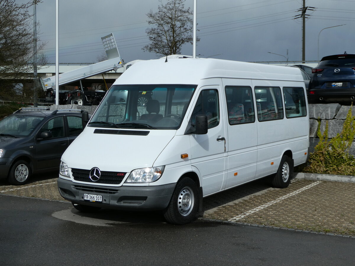 (247'725) - Interbus, Kerzers - FR 366'107 - Mercedes am 25. Mrz 2023 in Kerzers, Interbus