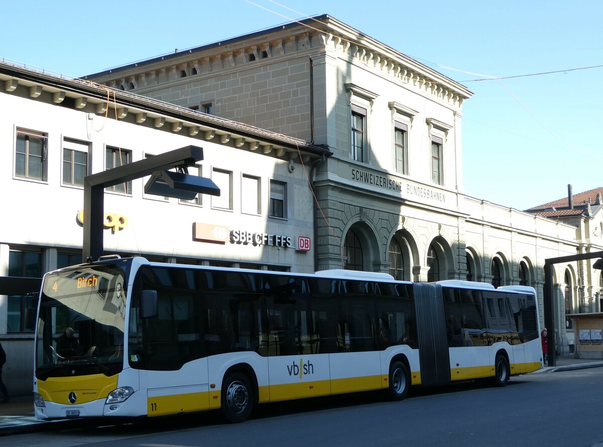 (248'055) - VBSH Schaffhausen - Nr. 11/SH 38'011 - Mercedes am 6. April 2023 beim Bahnhof Schaffhausen