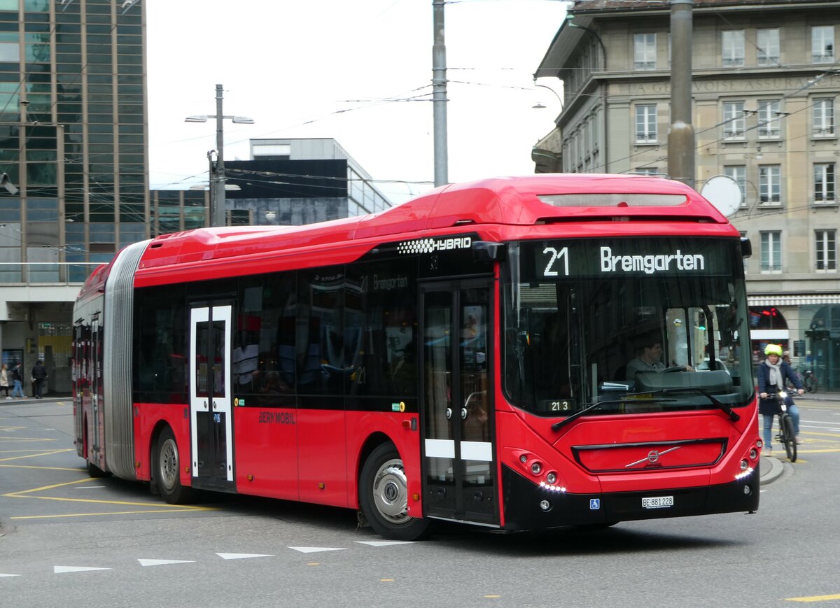 (248'217) - Bernmobil, Bern - Nr. 228/BE 881'228 - Volvo am 8. April 2023 beim Bahnhof Bern