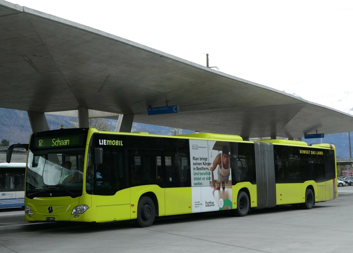 (248'501) - Aus Liechtenstein: BOS PS Anstalt, Vaduz - Nr. 592/FL 40'234 - Mercedes (ex PLA Vaduz Nr. 61/PID 10'404) am 13. April 2023 beim Bahnhof Buchs 