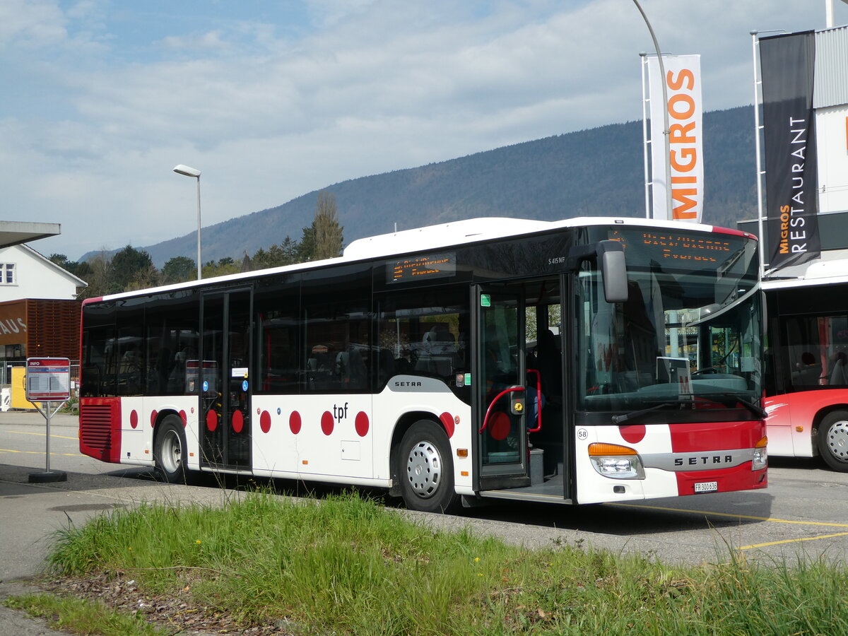 (249'015) - Wieland, Murten - Nr. 58/FR 300'636 - Setra am 22. April 2023 beim Bahnhof Grenchen Sd