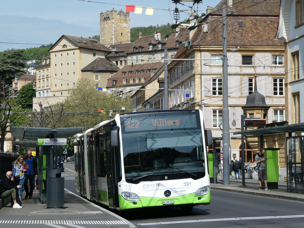 (249'605) - transN, La Chaux-de-Fonds - Nr. 391/NE 195'391 - Mercedes am 5. Mai 2023 in Neuchtel, Place Pury