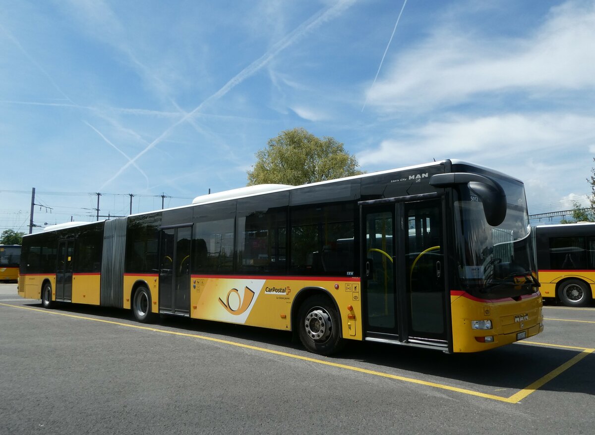 (249'638) - CarPostal Ouest - VD 608'138/PID 5012 - MAN (ex NE 165'376; ex VD 495'042) am 5. Mai 2023 in Yverdon, Garage