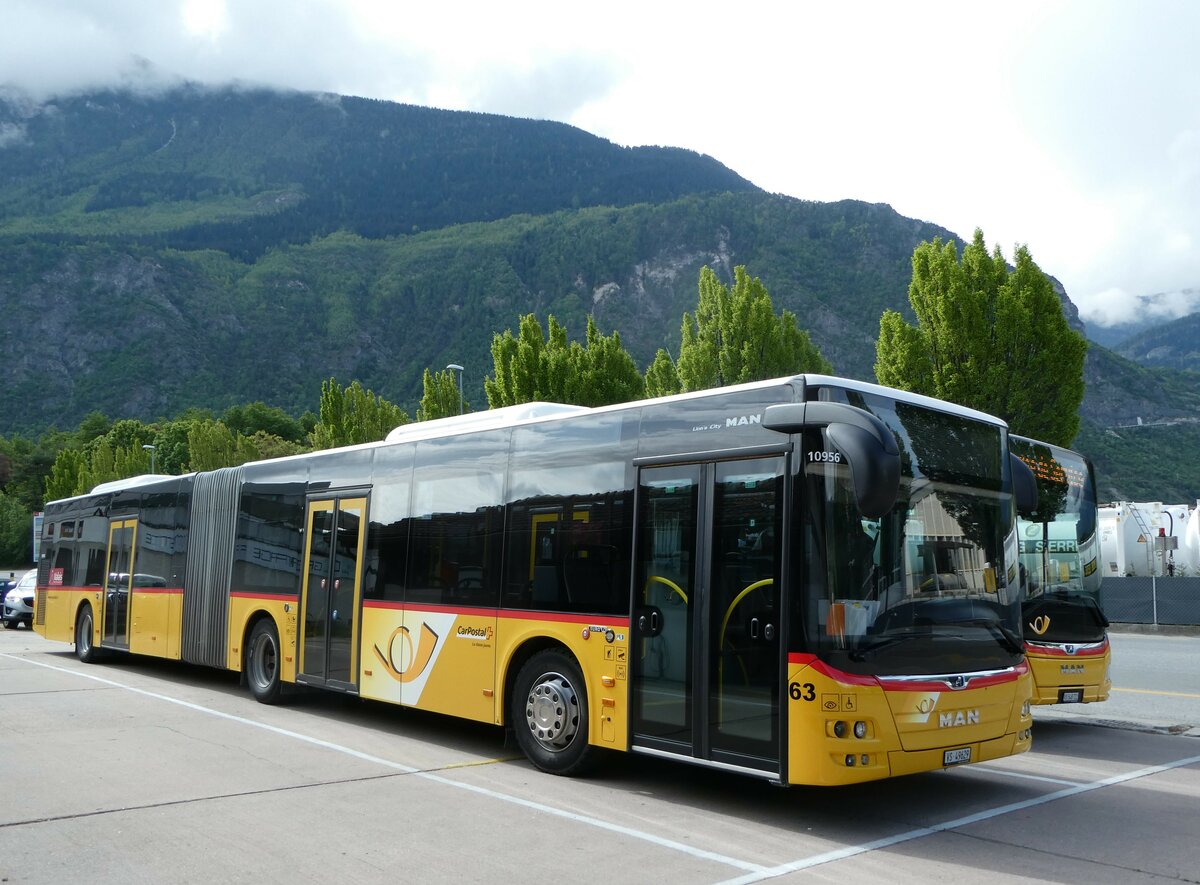 (249'940) - PostAuto Wallis - Nr. 63/VS 49'629/PID 10'956 - MAN am 13. Mai 2023 in Sierre, Garage TSAR