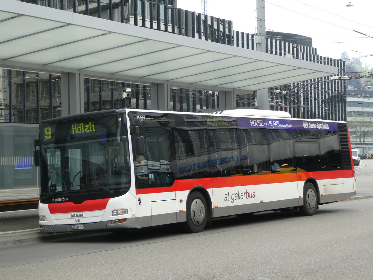 (250'044) - St. Gallerbus, St. Gallen - Nr. 260/SG 198'260 - MAN am 16. Mai 2023 beim Bahnhof St. Gallen