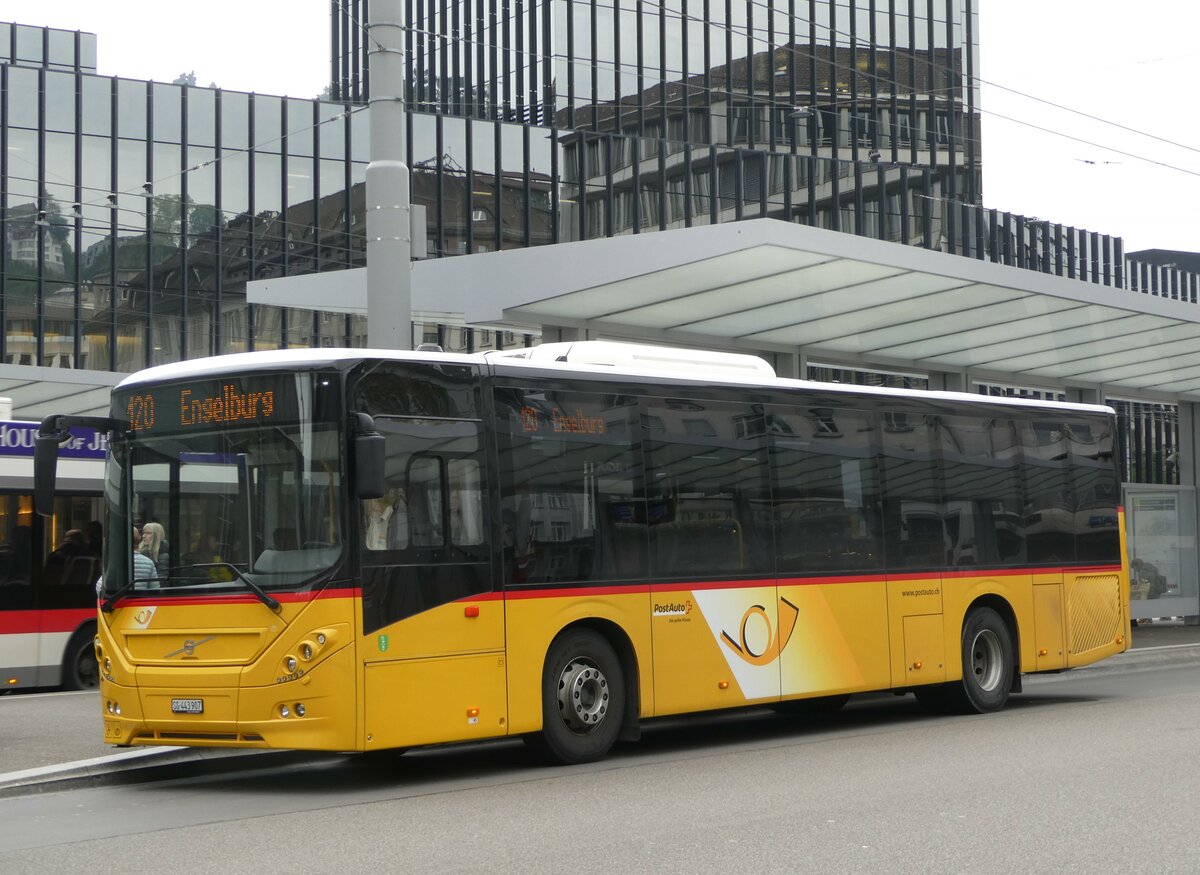 (250'056) - PostAuto Ostschweiz - SG 443'907/PID 10'725 - Volvo am 16. Mai 2023 beim Bahnhof St. Gallen