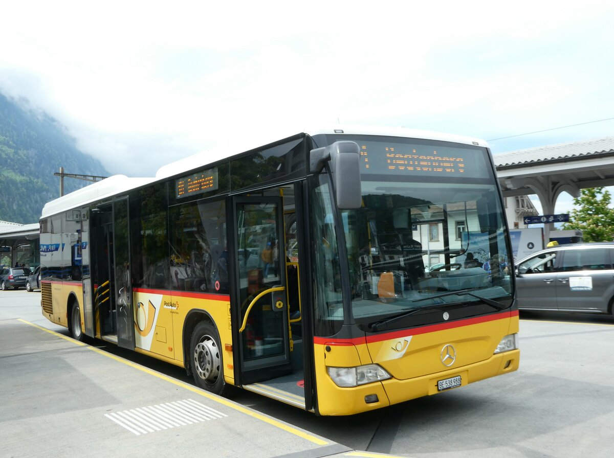 (250'251) - PostAuto Bern - BE 538'988/PID 5417 - Mercedes (ex BE 637'781) am 19. Mai 2023 beim Bahnhof Interlaken West