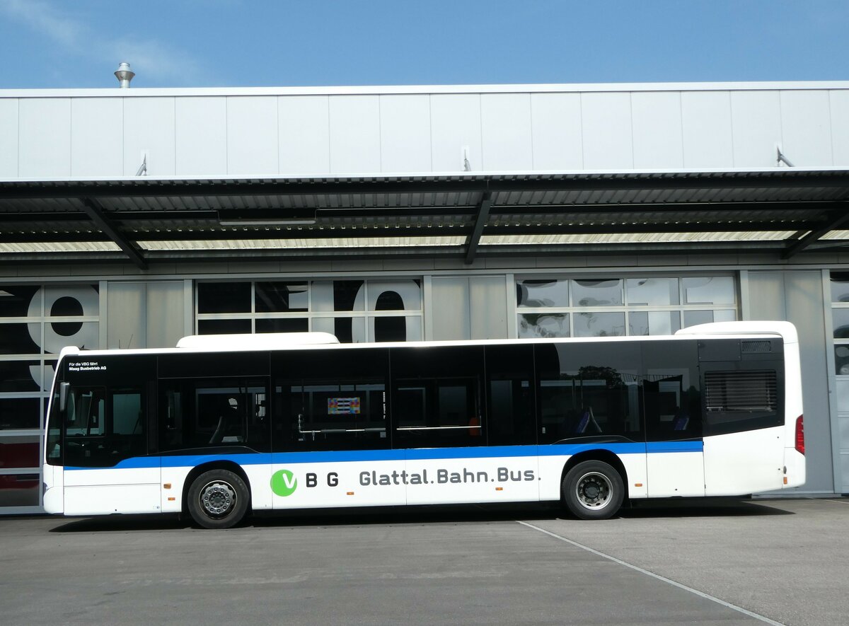 (250'319) - Maag, Kloten - Nr. 33/ZH 590'933 - Mercedes am 21. Mai 2023 in Winterthur, EvoBus