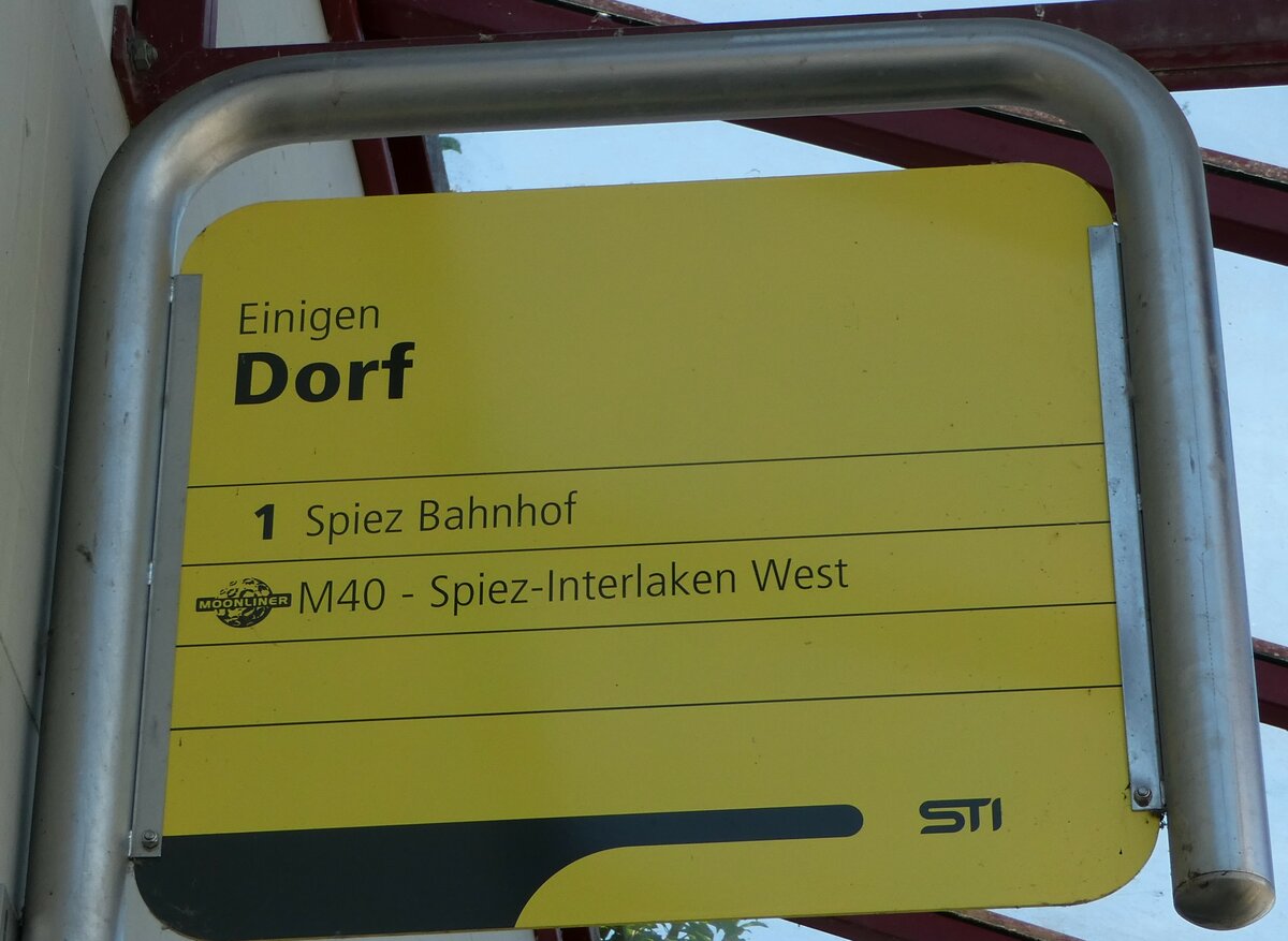 (251'403) - STI-Haltestellenschild - Einigen, Dorf - am 12. Juni 2023