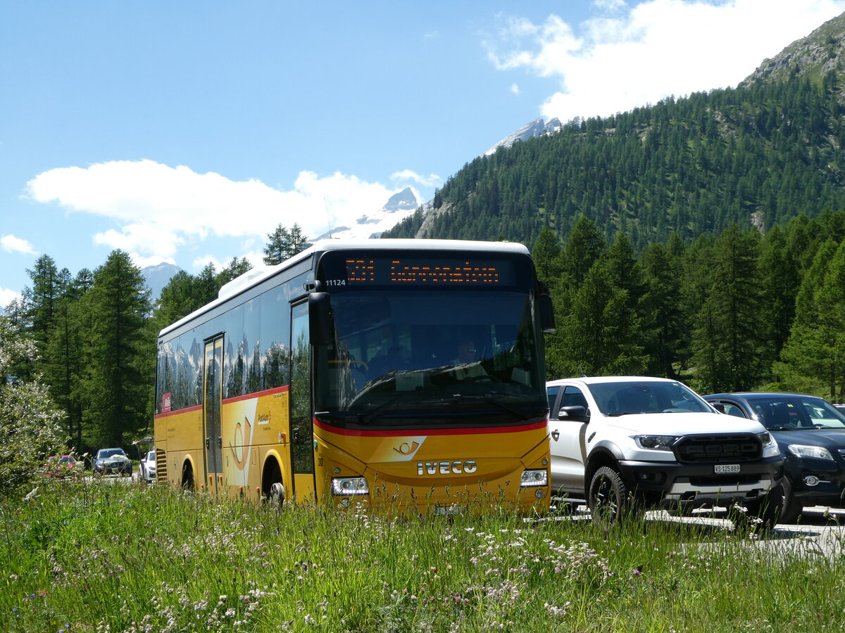 (252'072) - Jaggi, Kippel - Nr. 30/VS 55'471/PID 11'124 - Iveco am 25. Juni 2023 auf der Fafleralp