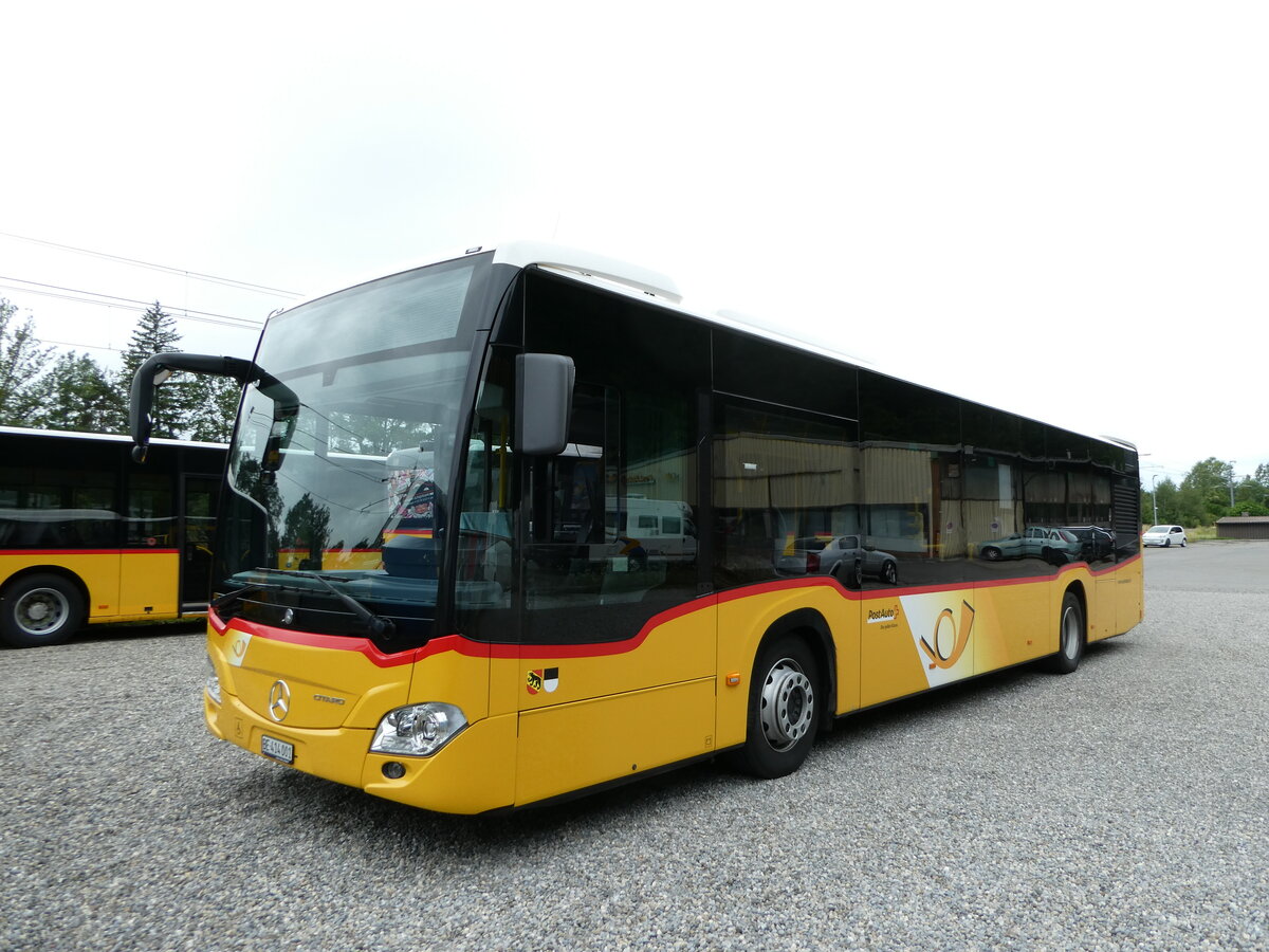 (252'206) - PostAuto Bern - Nr. 1/BE 414'001/PID 11'460 - Mercedes am 1. Juli 2023 in Laupen, Garage