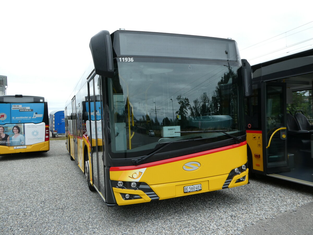 (252'212) - PostAuto Bern - BE 560'403/PID 11'936 - Solaris am 1. Juli 2023 in Laupen, Garage