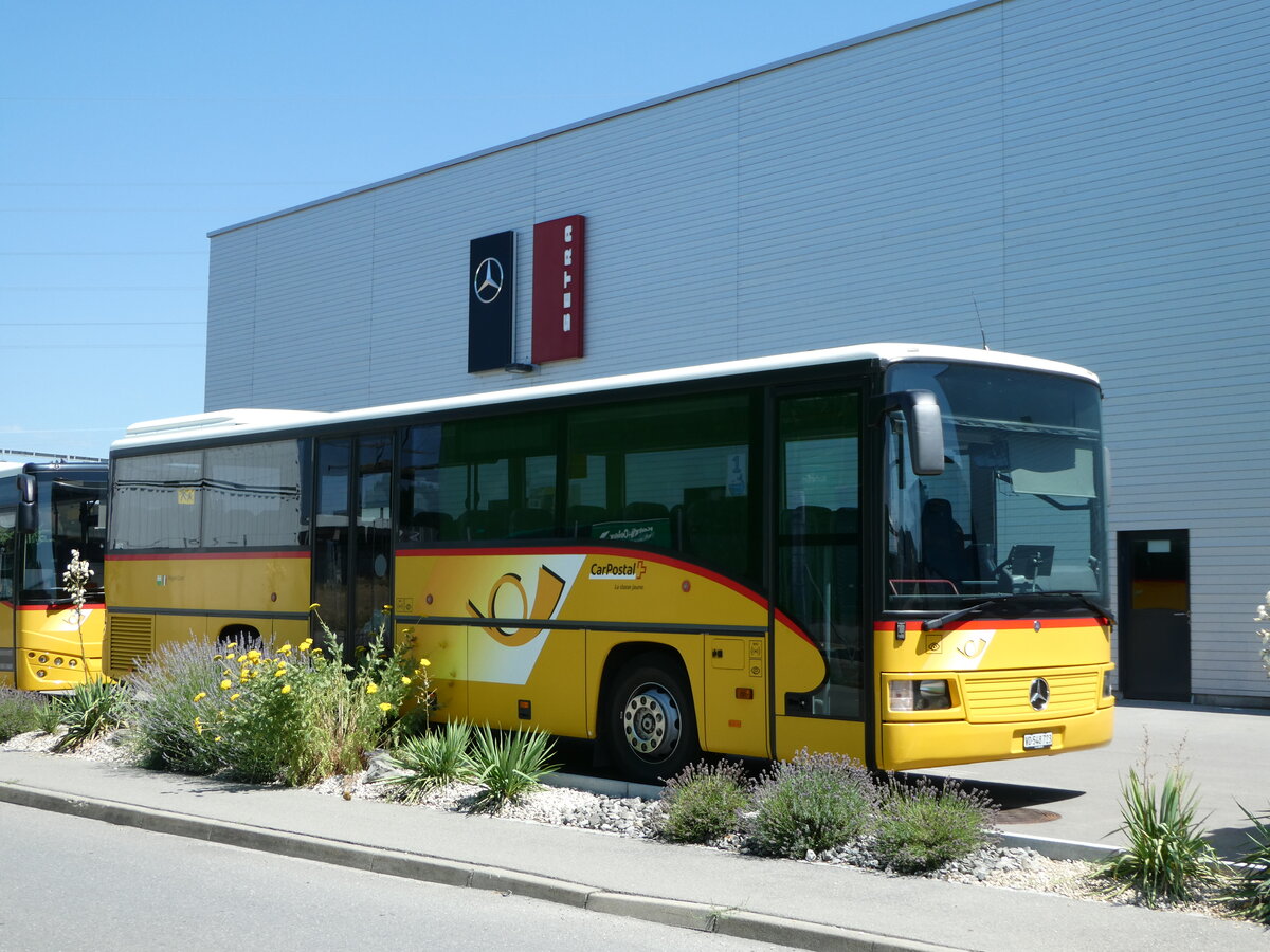 (252'508) - CarPostal Ouest - VD 548'723/PID 3572 - Mercedes am 8. Juli 2023 in Kerzers, Interbus