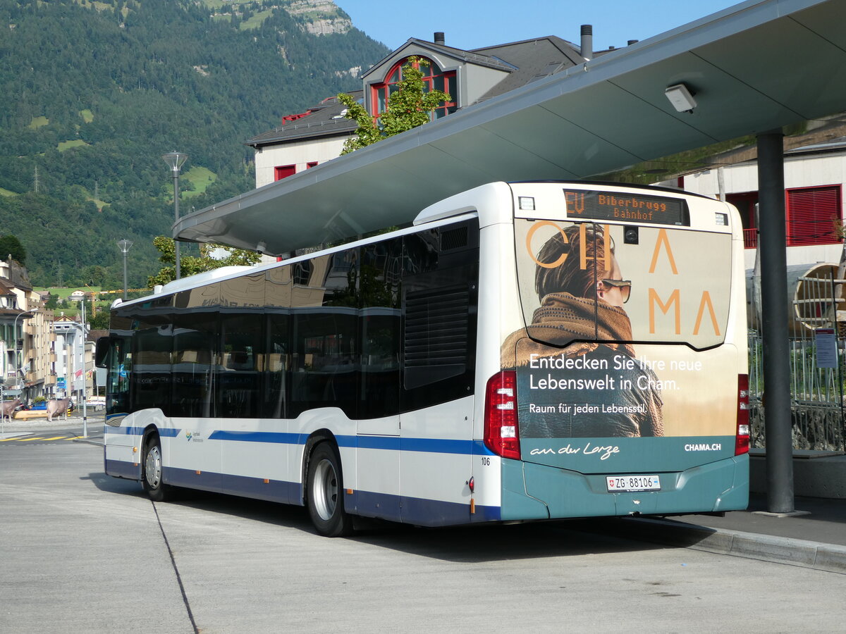 (252'866) - ZVB Zug - Nr. 106/ZG 88'106 - Mercedes am 23. Juli 2023 beim Bahnhof Art-Goldau