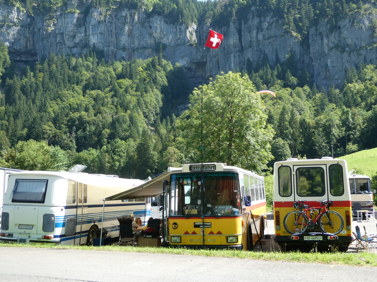 (254'008) - Toldo, Zrich - ZH 124'701 - Saurer/R&J (ex Peter, Pfaffnau) am 19. August 2023 in Hoch-Ybrig, Talstation Weglosen