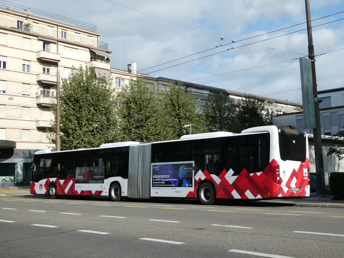 (255'703) - CarPostal Ouest - JU 35'911/PID 11'736 - Mercedes am 30. September 2023 beim Bahnhof Biel