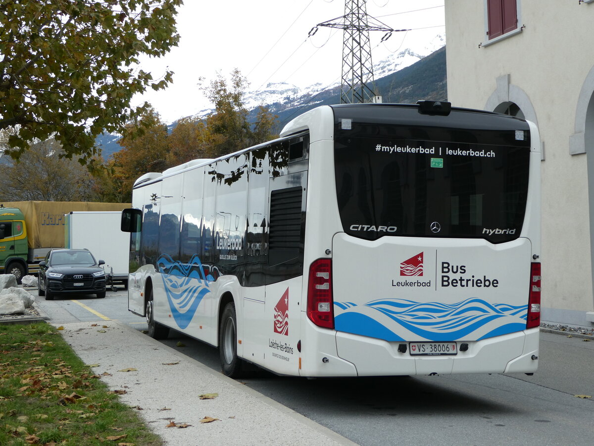 (257'011) - LBB Susten - Nr. 6/VS 38'006 - Mercedes am 16. November 2023 in Leuk, Garage