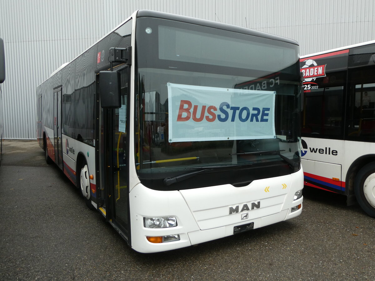 (257'151) - RVBW Wettingen - Nr. 81 - MAN am 18. November 2023 in Winterthur, Daimler Buses