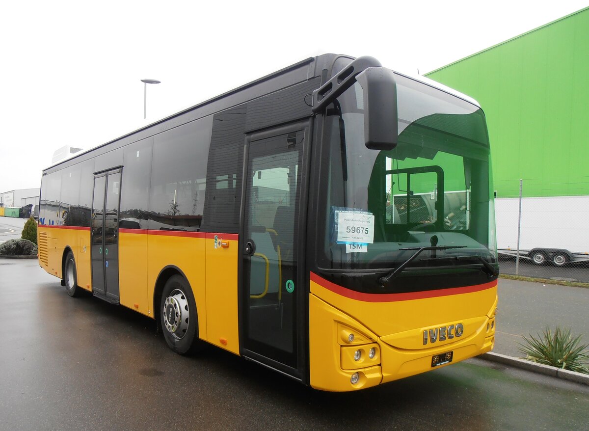 (257'479) - PostAuto Graubnden - PID 12'013 - Iveco am 9. Dezember 2023 in Kerzers, Interbus