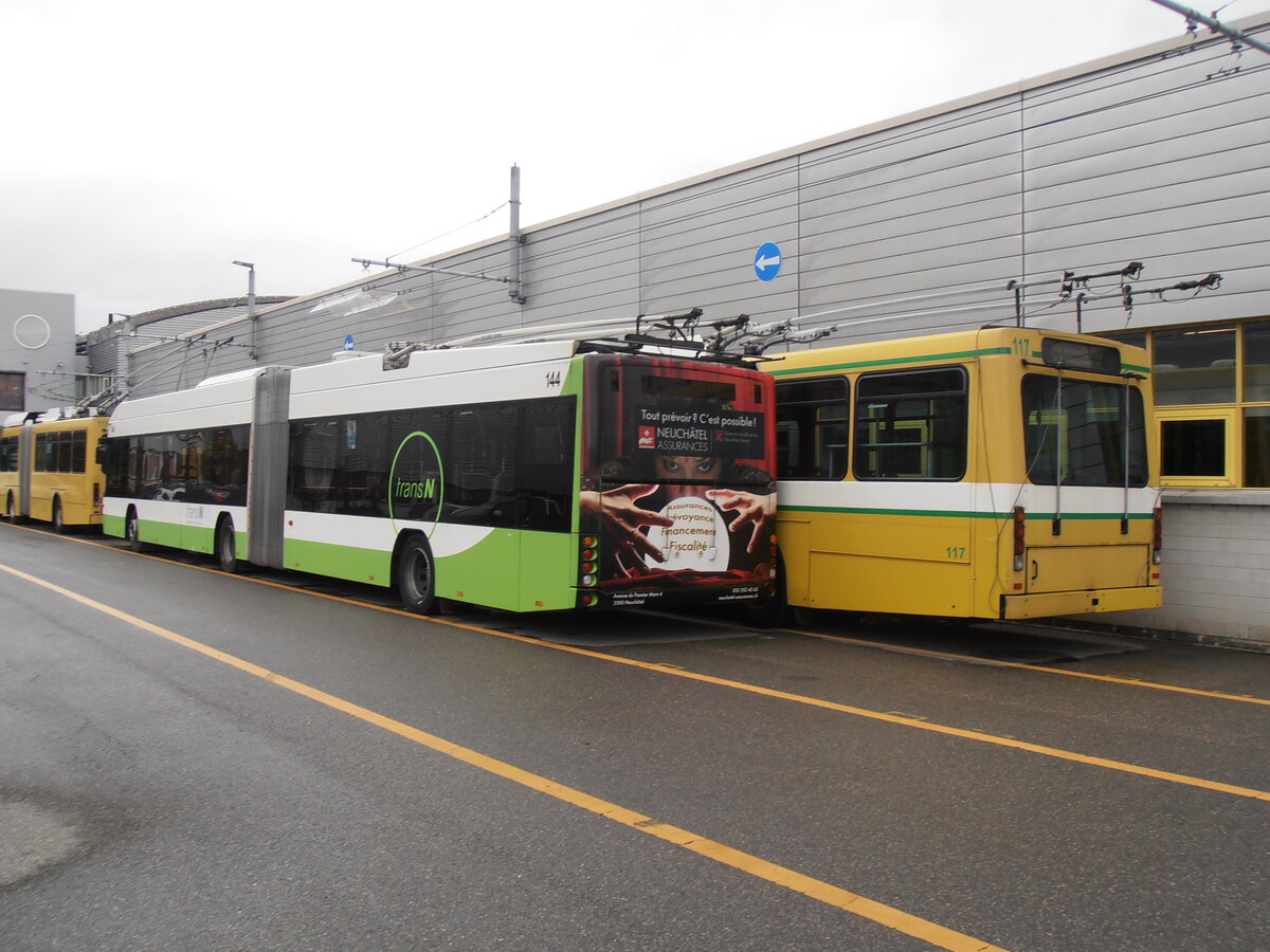 (257'739) - transN, La Chaux-de-Fonds - Nr. 144 - Hess/Hess Gelenktrolleybus (ex TN Neuchtel Nr. 144) am 21. Dezember 2023 in Marin, Dpt