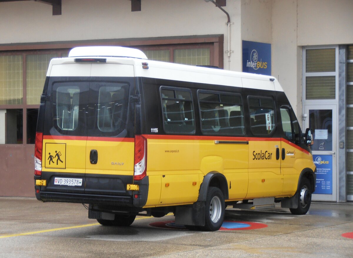 (257'778) - CarPostal Ouest - VD 393'578/PID 11'155 - Iveco am 21. Dezember 2023 in Yverdon, Garage