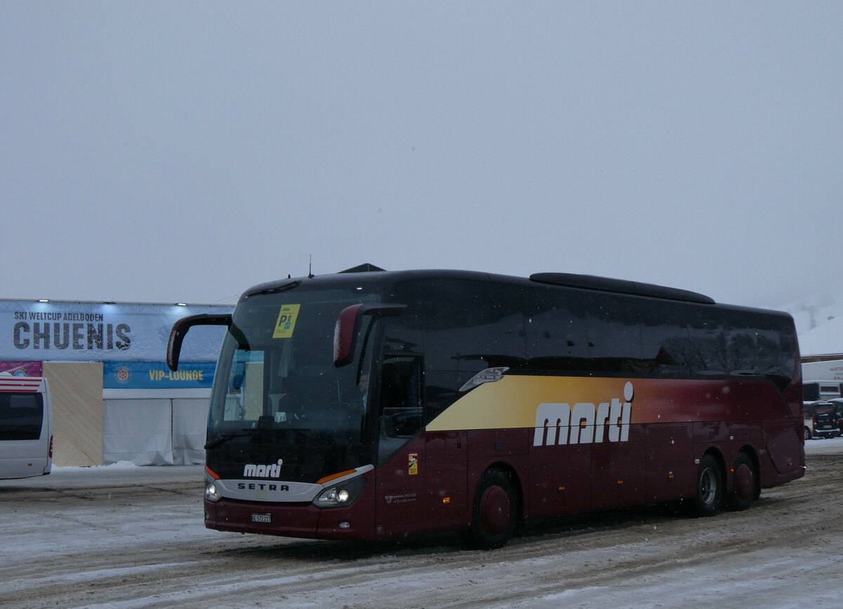 (258'244) - Marti, Kallnach - Nr. 17/BE 572'217 - Setra am 6. Januar 2024 in Adelboden, Weltcup